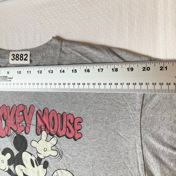 Disney Men T-shirt size L Short Sleeve Stretchy Mickey Mouse Gray - Picture 2 of 7